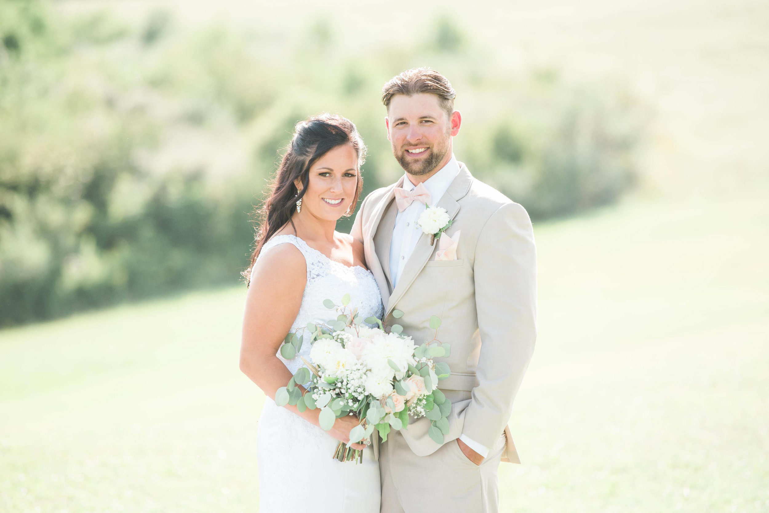 pittsburgh wedding photographer white barn wedding