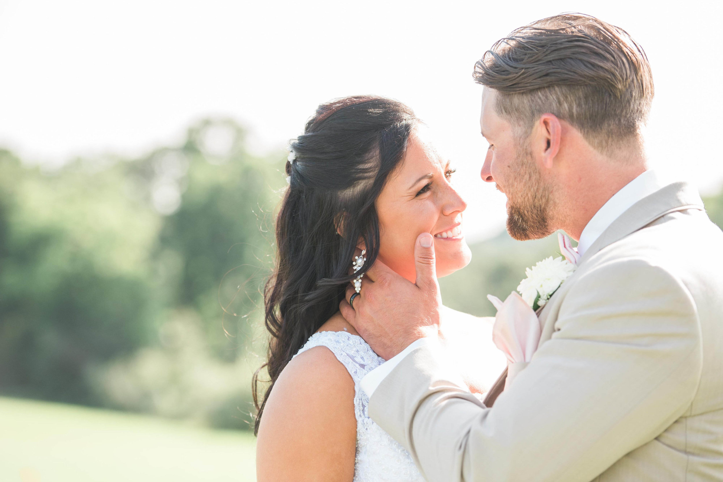 pittsburgh wedding photographer white barn wedding