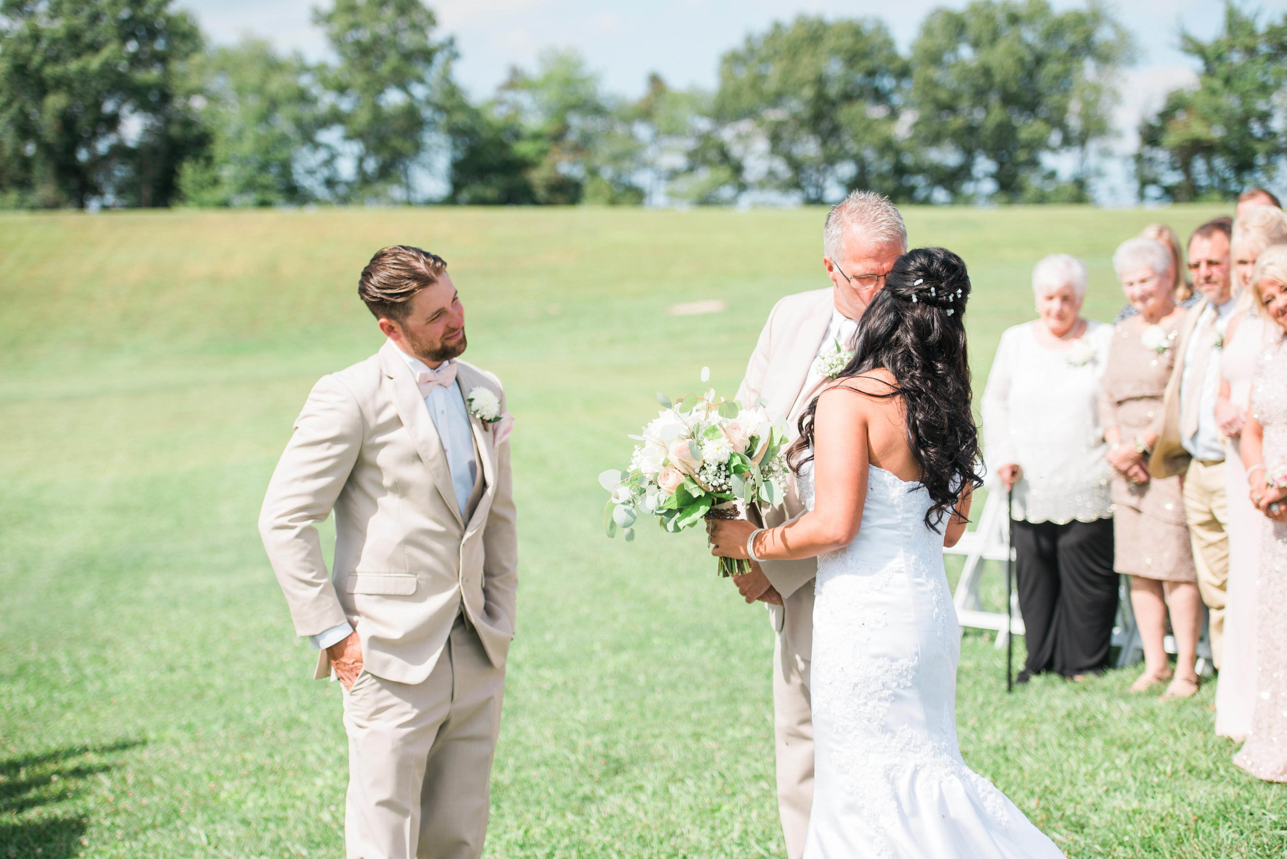 pittsburgh wedding photographer white barn wedding