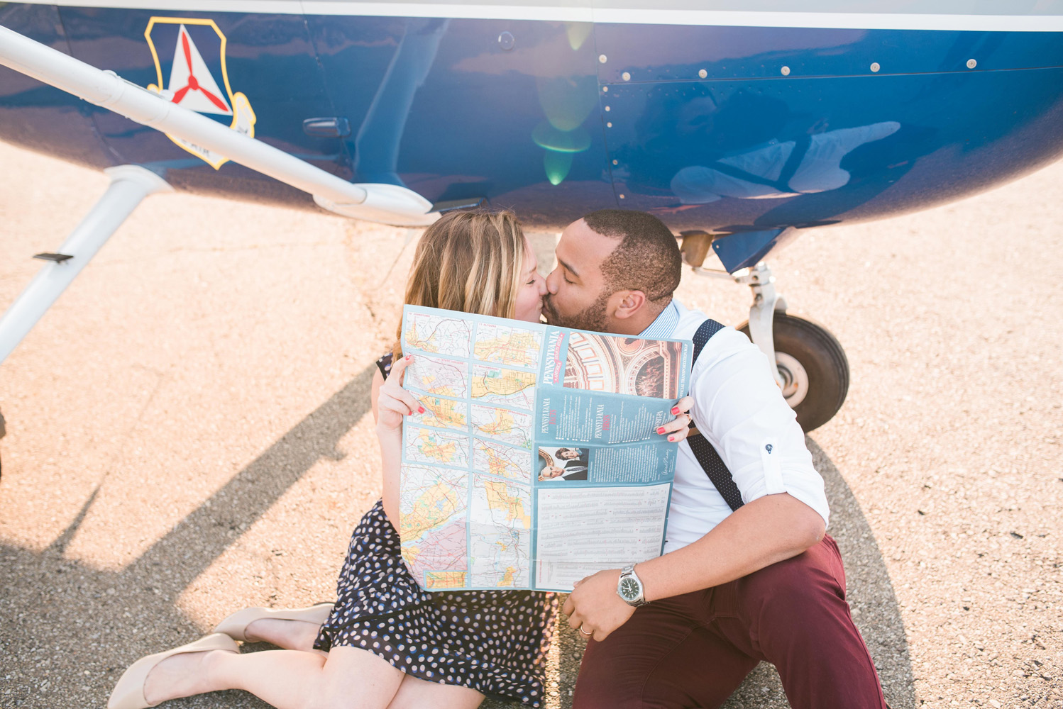 pittsburgh wedding photographers airport photoshoot 