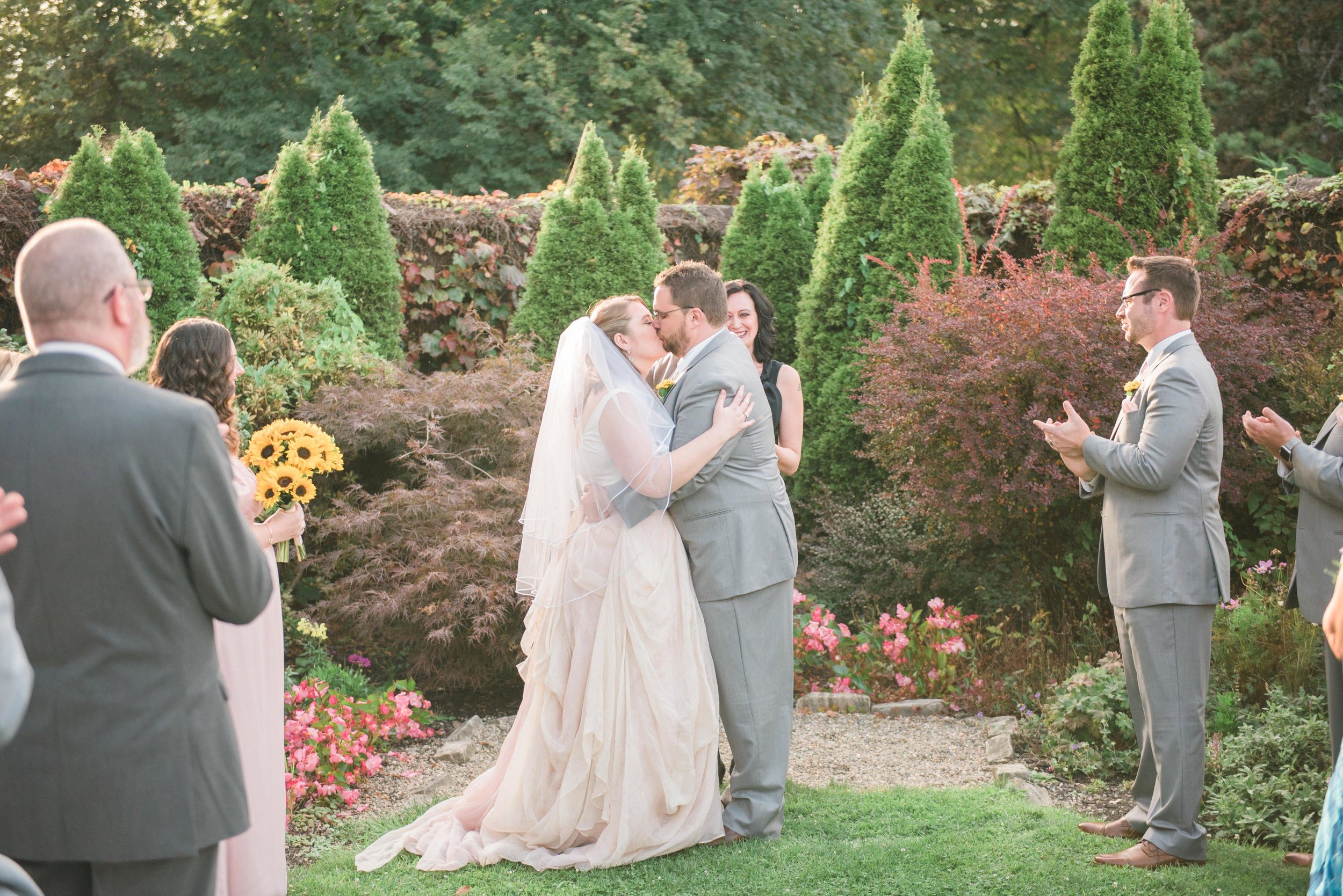 pittsburgh wedding photographers national aviary