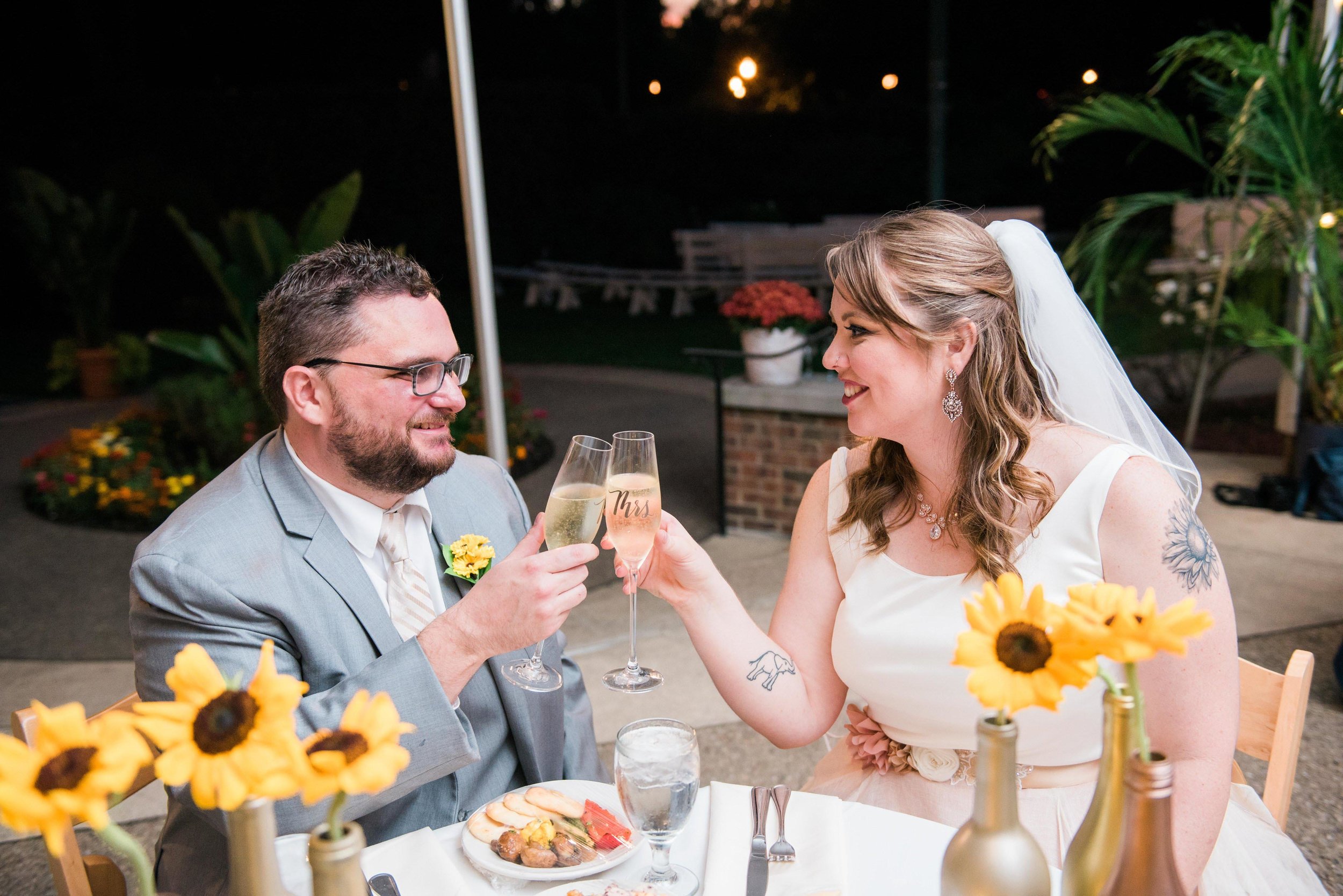 pittsburgh wedding photographers national aviary