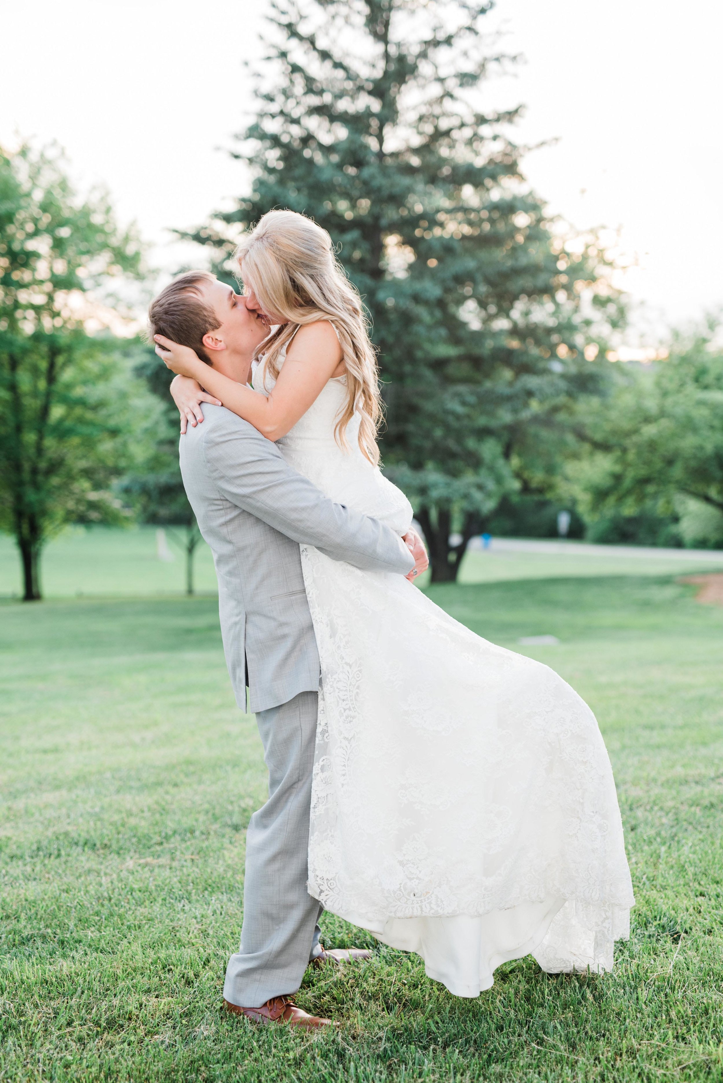 pittsburgh wedding photographers richland township barn