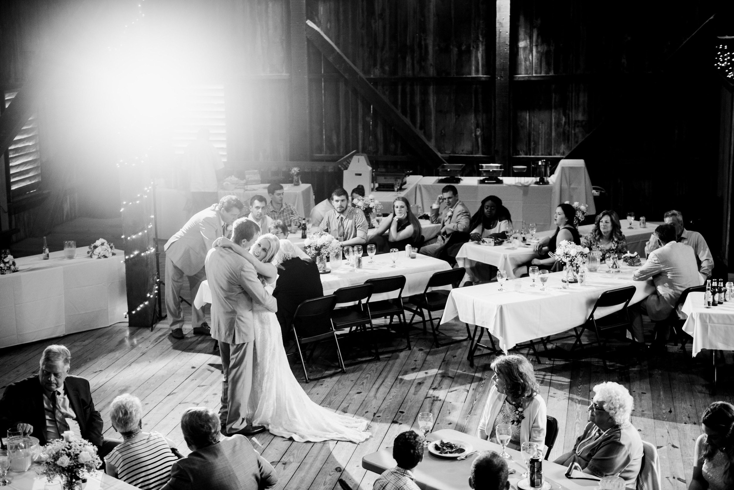 pittsburgh wedding photographers richland township barn