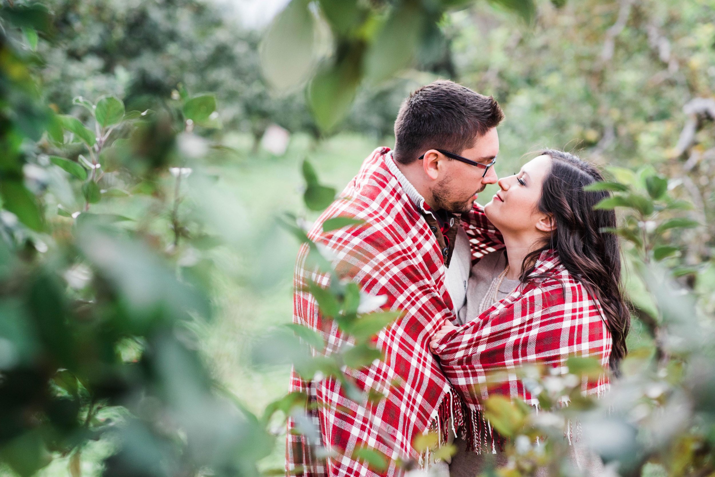 pittsburgh fall engagement session 