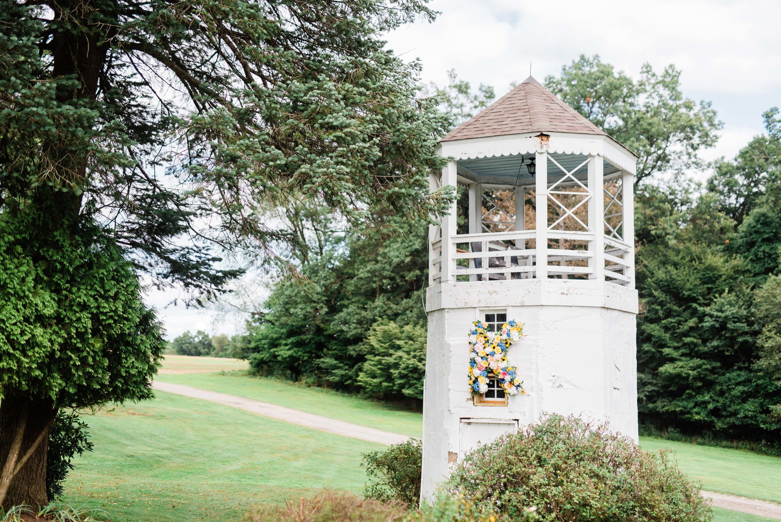 pittsburgh wedding photographer barn wedding