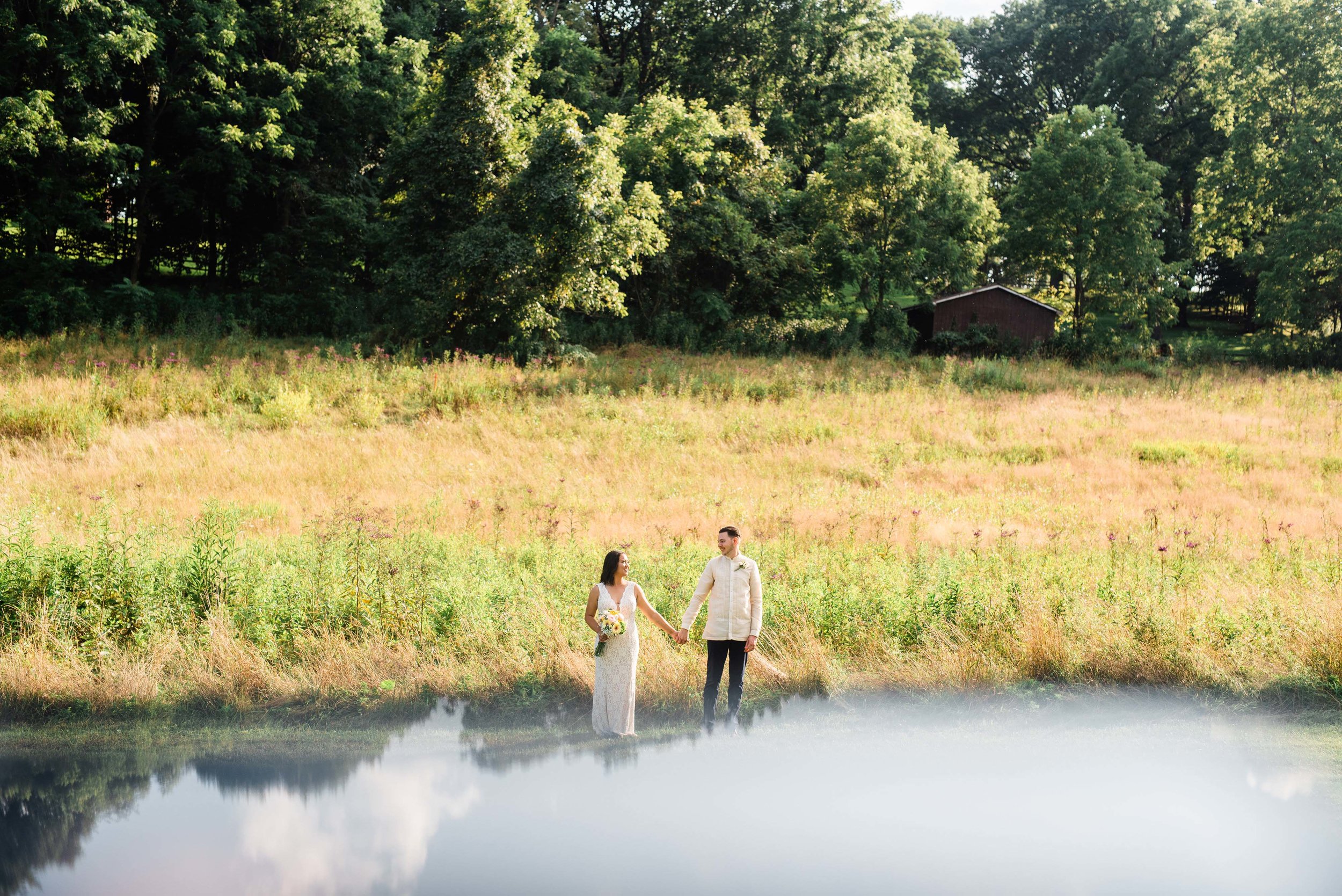 rustic barn wedding pittsburgh photographer