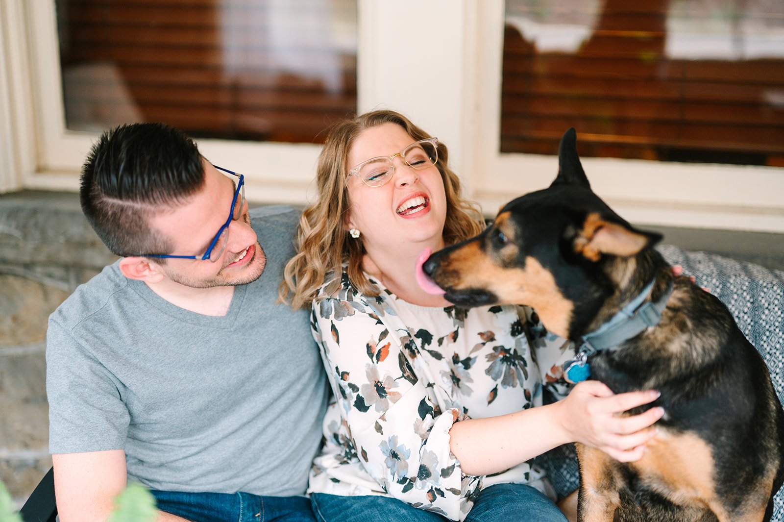 pittsburgh rainy wedding engagement photographer