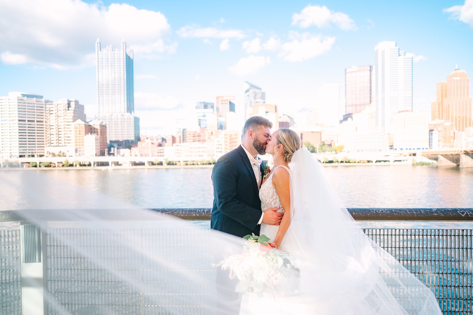 station square wedding photos in pittsburgh