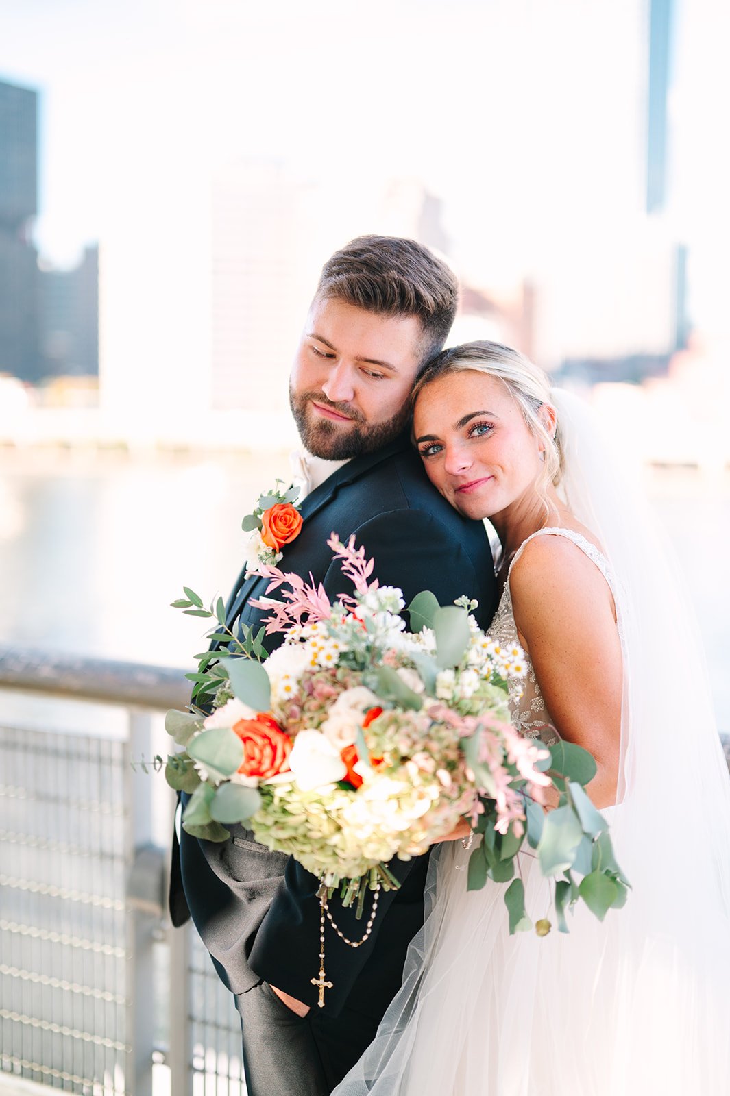 station square wedding photos in pittsburgh