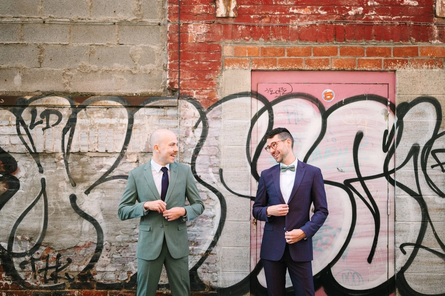 📸💍 Why do I LOVE being a wedding photographer? Because every single wedding is a brand new love story waiting to be told. 💫

It&rsquo;s the joy of capturing the little moments&mdash;the first look, the nervous laughter before walking down the aisl