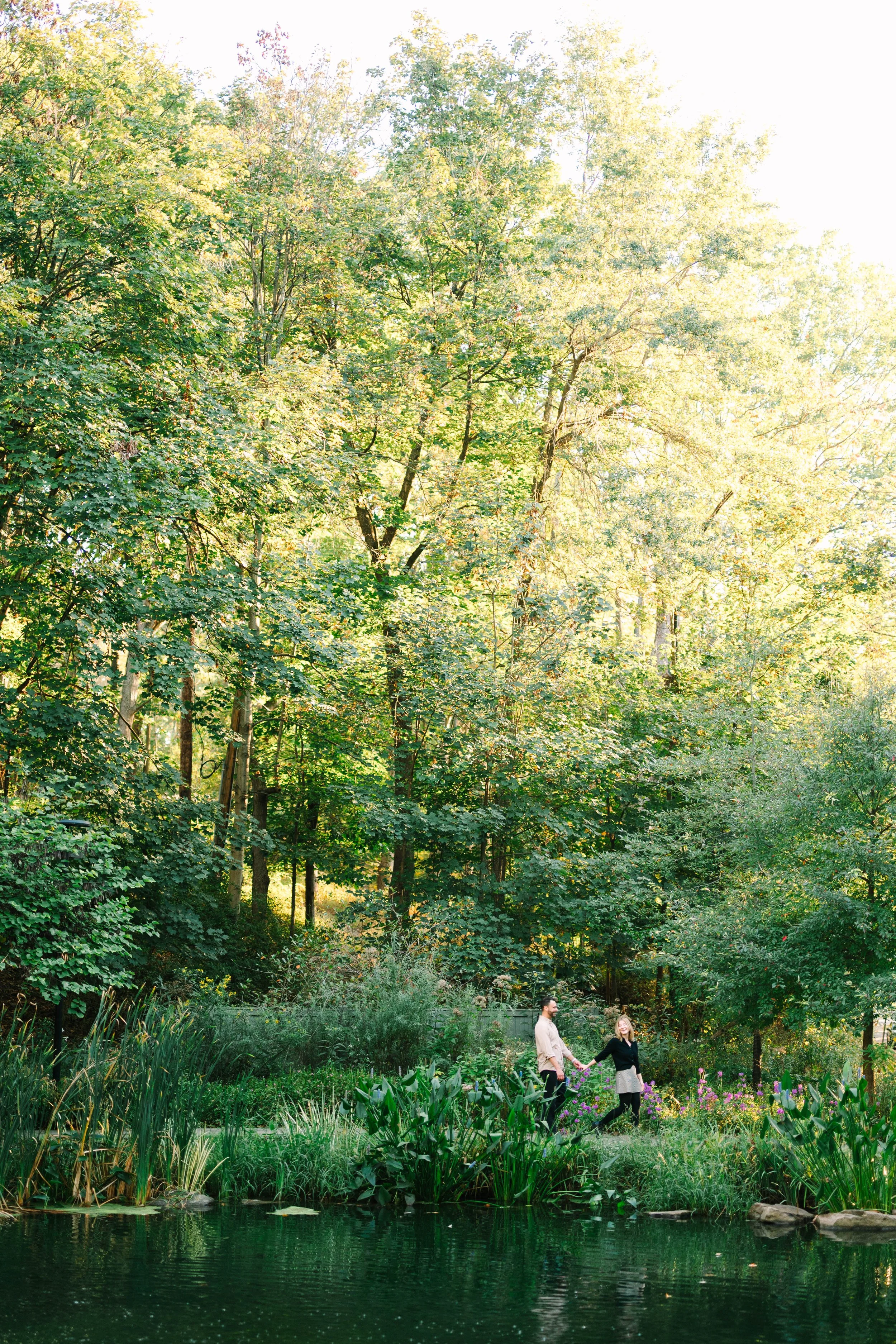 schenley park engagement session at westinghouse memorial