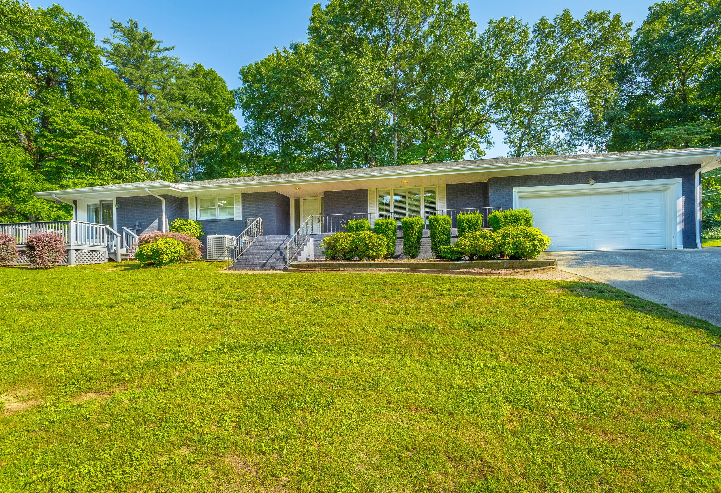 3610 Kings Rd | $253,000