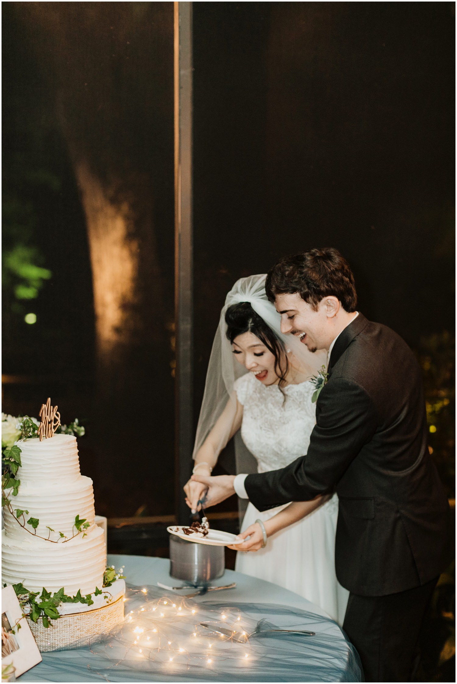 Cake Cut Eden Gardens Wedding