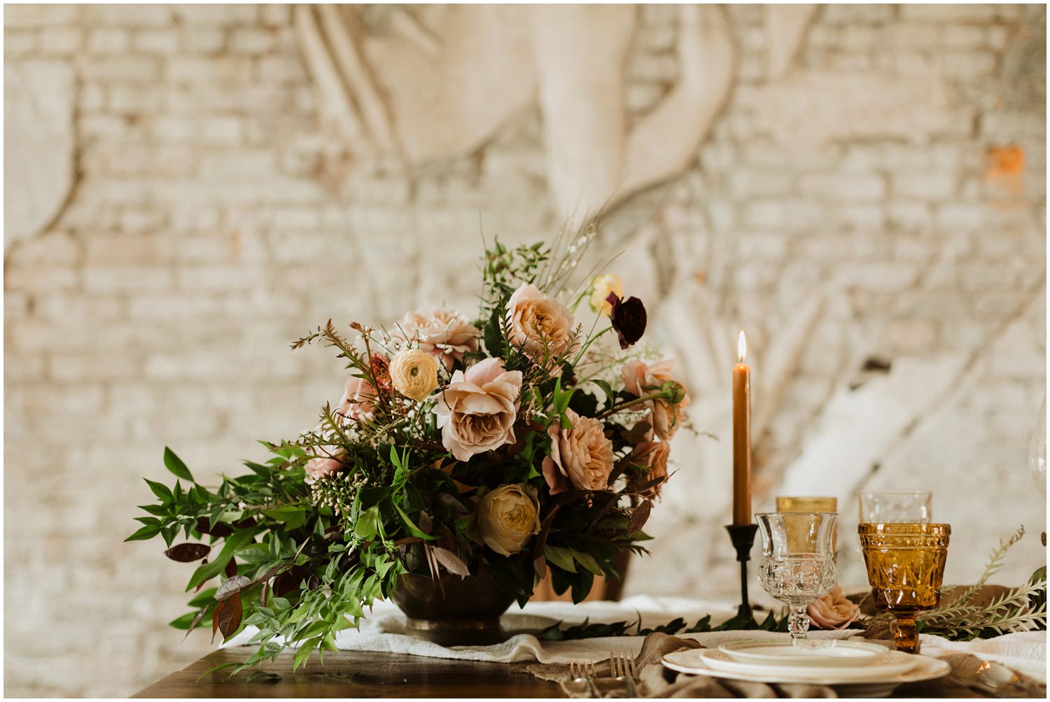 Florals 5eleven Palafox Wedding