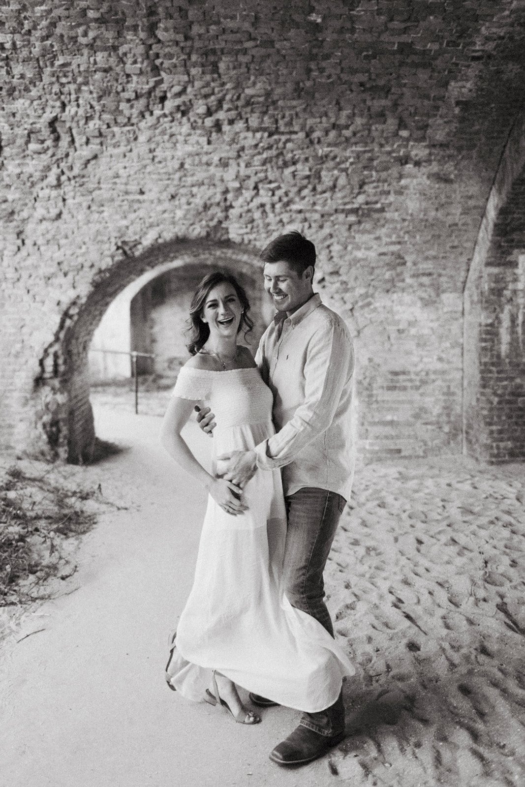 Fort_Pickens_Engagement_Photos-32.jpg