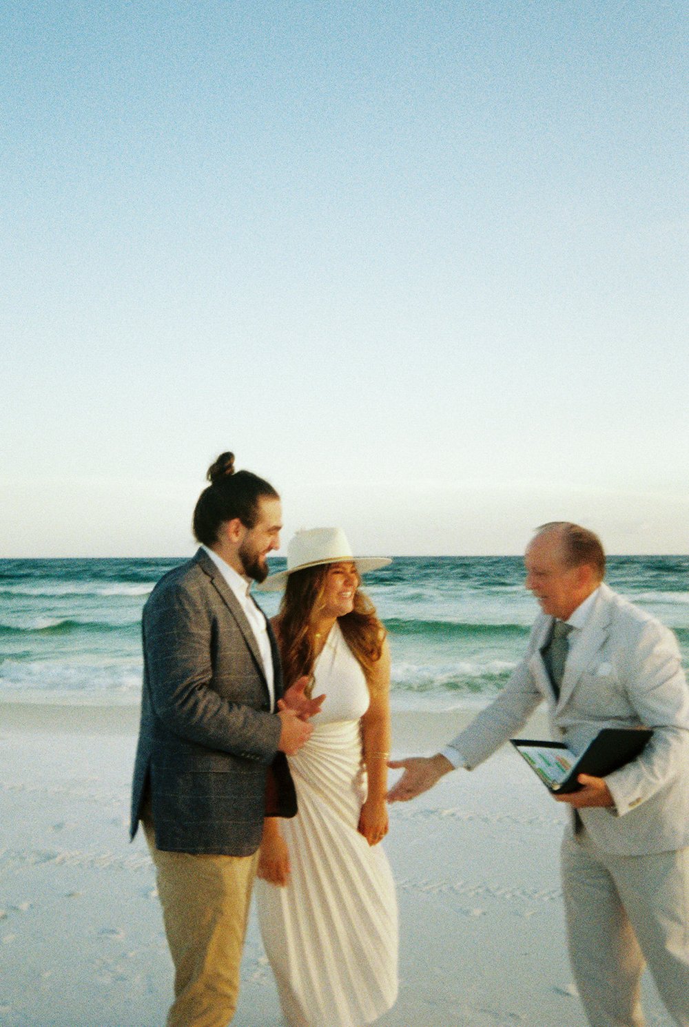 Grayton_Beach_FL_Elopement_Film-41.jpg