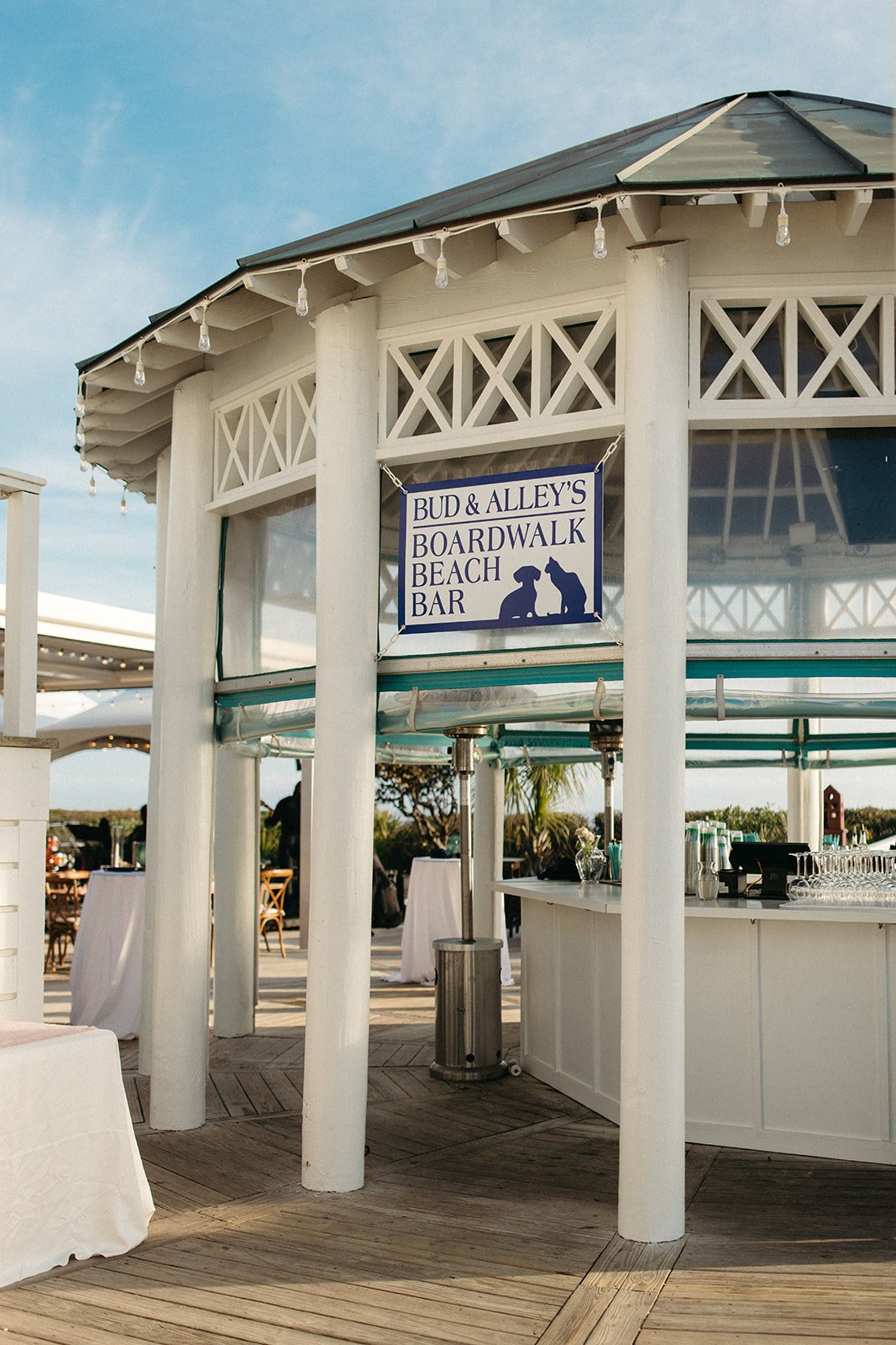 Bud_and_Alleys_Seaside_Wedding-246.jpg