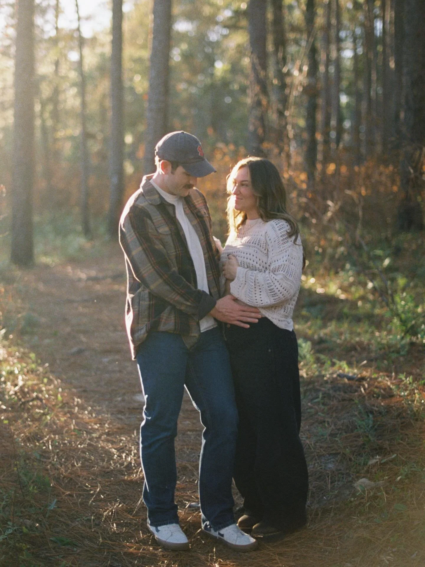 &bull; MOM + DAD &bull; First comes love, then comes marriage, then you book a session, then you find out you&rsquo;re pregnant, and then you find out it&rsquo;s twins! Double the blessing! All captured so beautifully on Kodak Portra Film. 🎞️

30a f