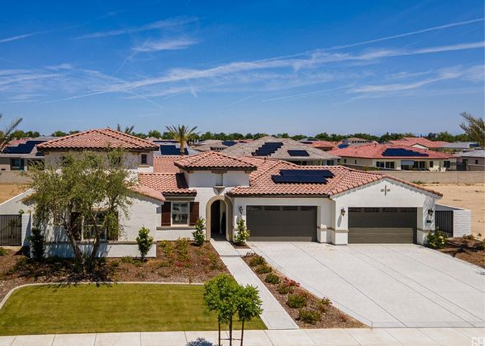 Comparing Luxury Homes: What to Look For