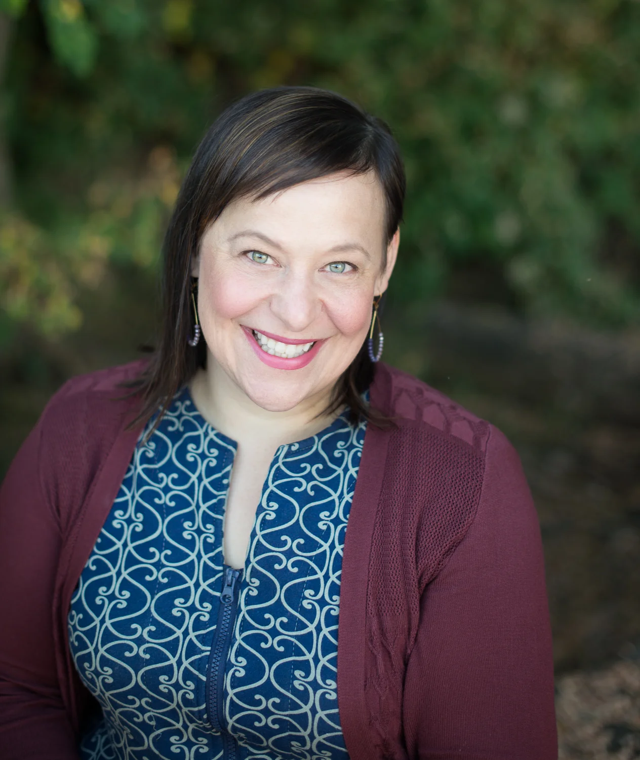 Large-Web_Beth-Headshot-by-Erica-J-Mitchell-Photographer_001.jpg