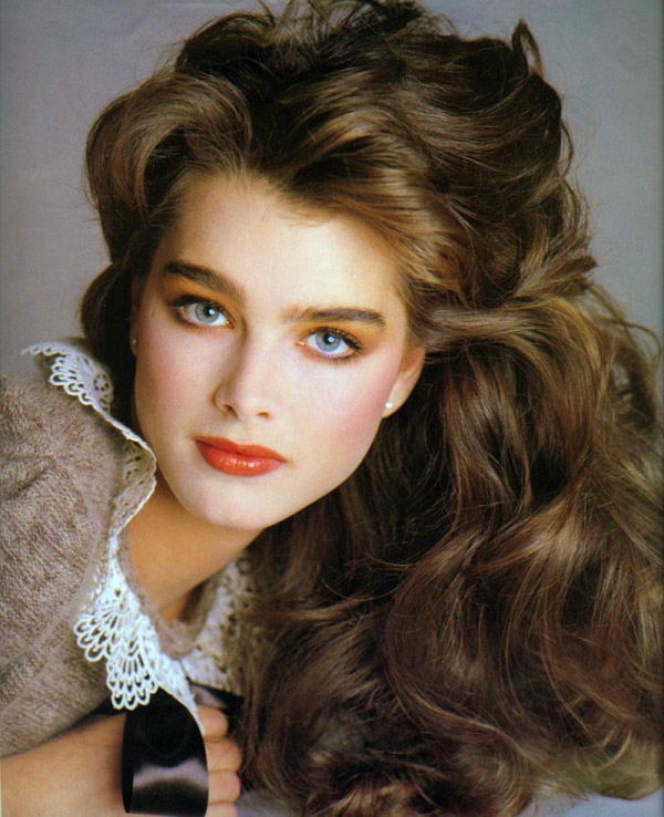 Featured image of post Brooke Shields Big Eyebrows