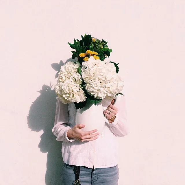 SocietyHouse_SamZauscher_Flowers.jpg