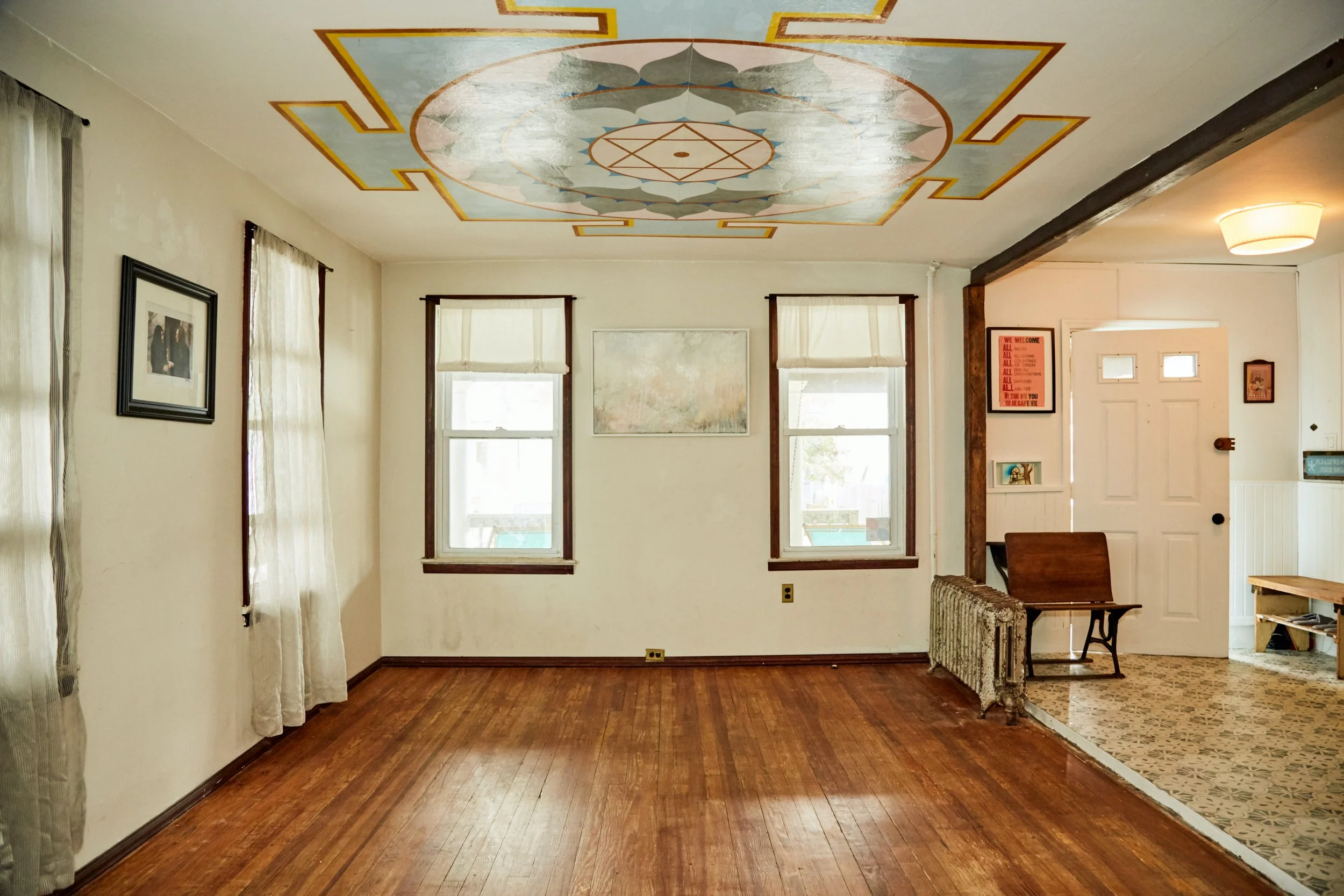 livingroom clear.jpg