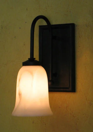 S116-Beverly-Single-Sconce.jpg
