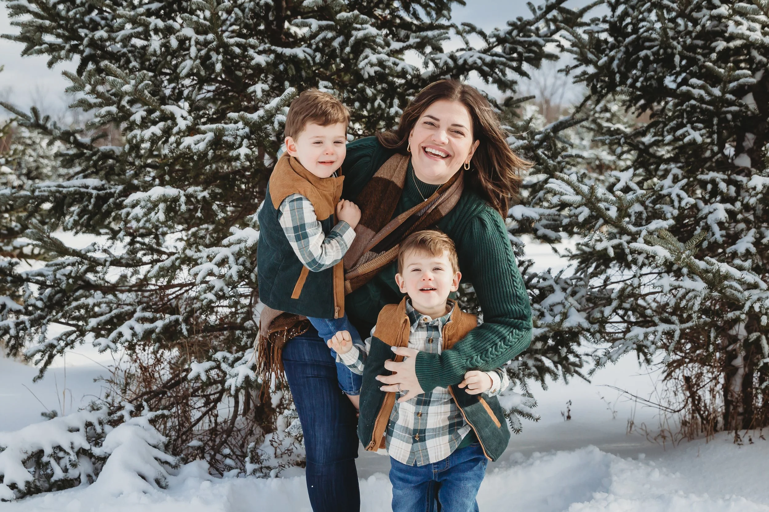 THE GREENWALD FAMILY 2025-23.jpg