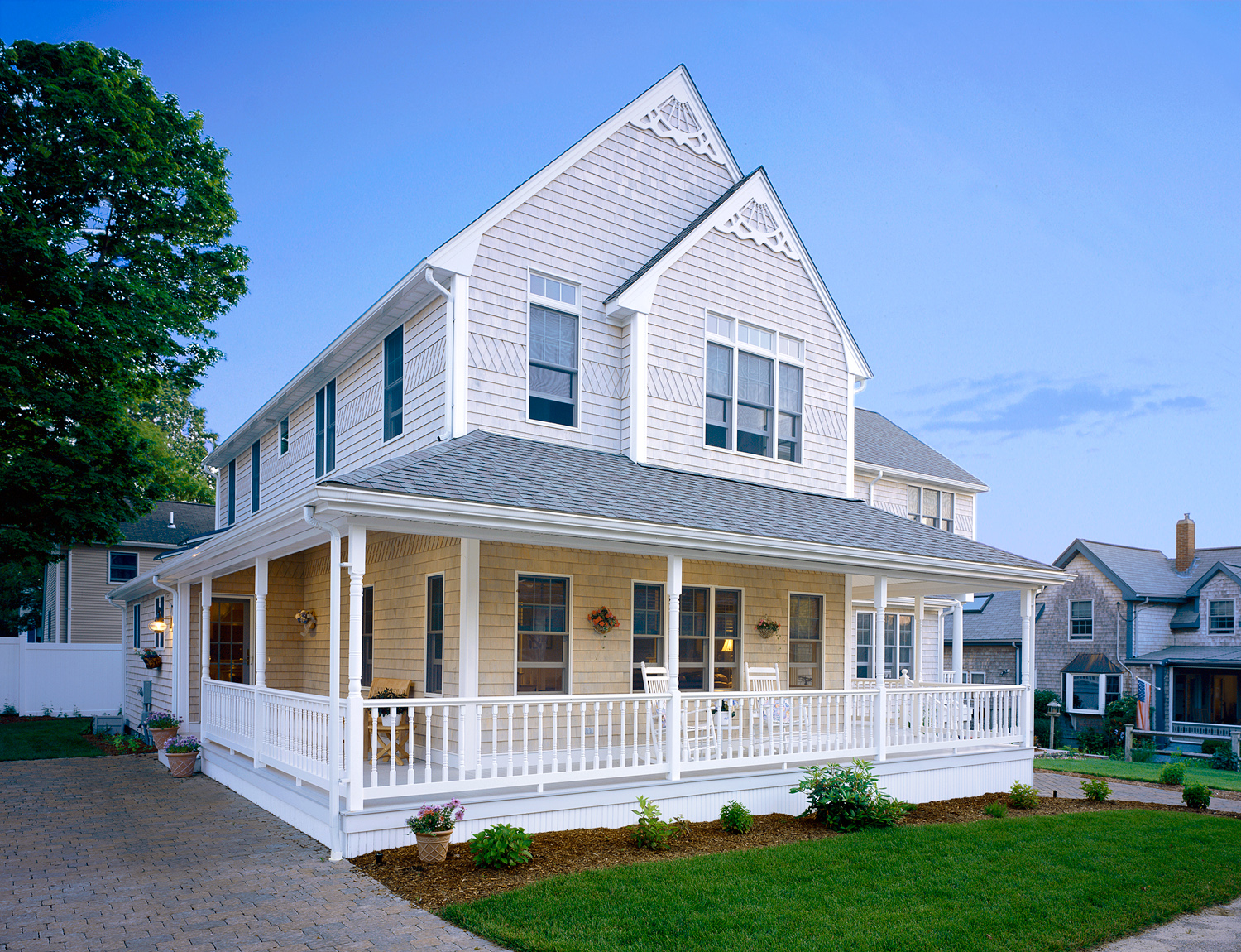 residence Onset, MA