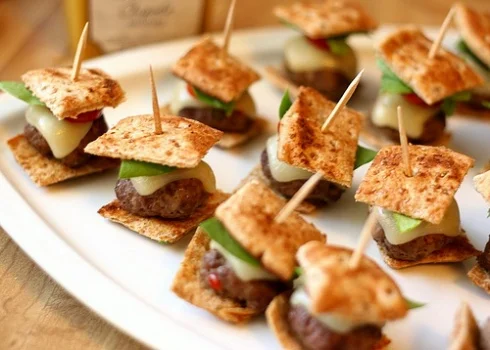 itty-burgers.jpg