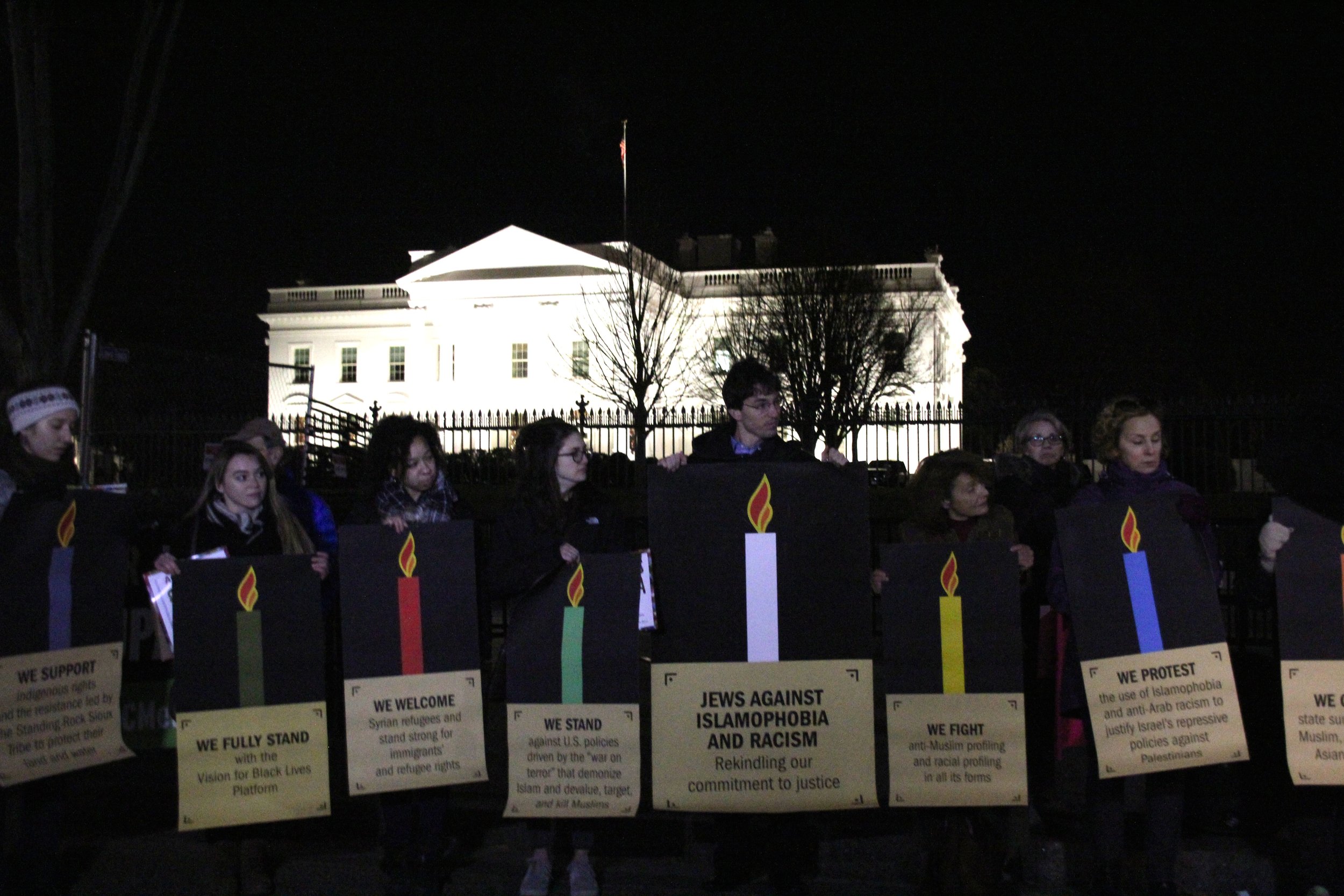 White House Candles Photo.jpg