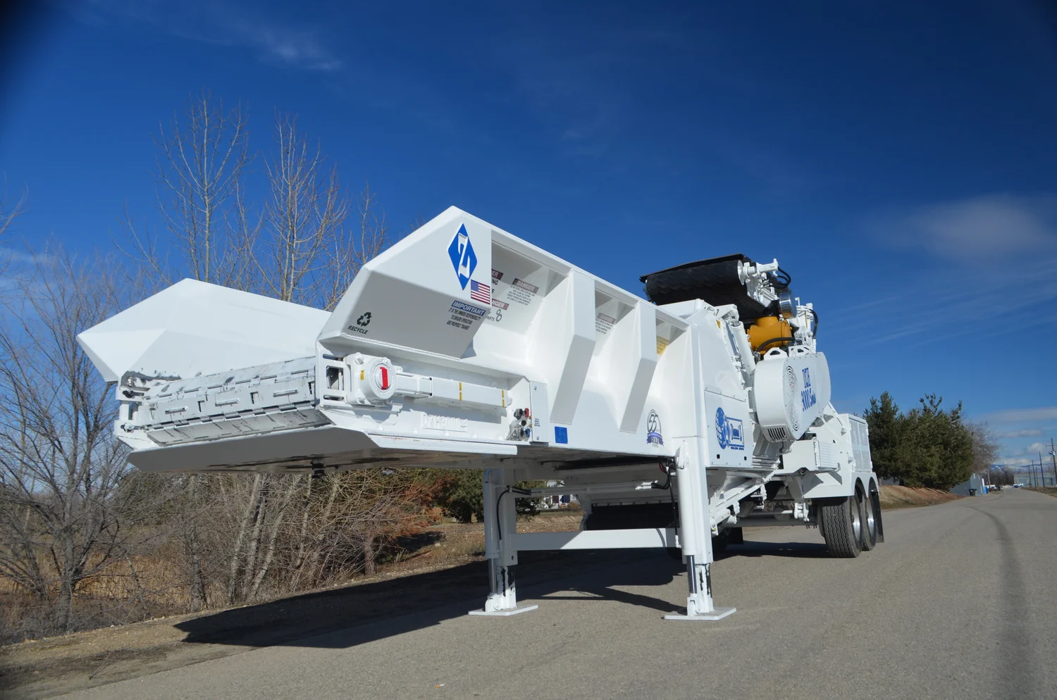 DZH3000 Horizontal Grinder - USA-Made - Diamond Z