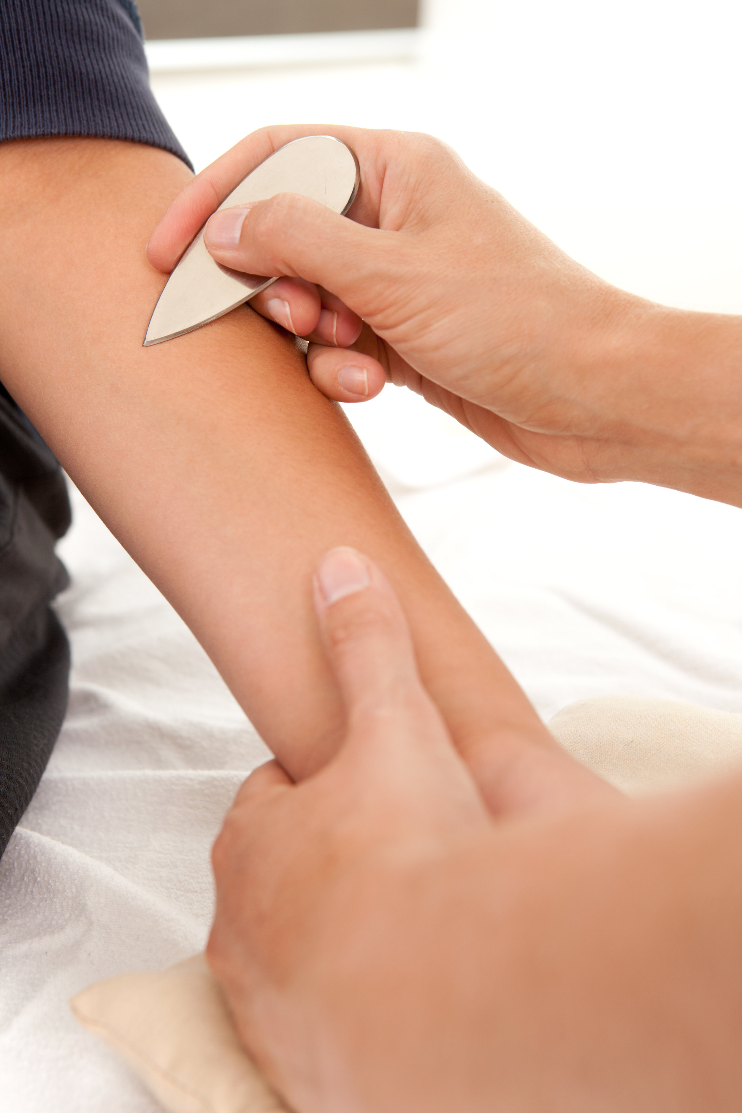 A unique treatment option for children of all ages is Shonishin (show-nee-shin), which uses acupuncture theory but replaces needles with metal tools to tap, rub and brush acupuncture points.