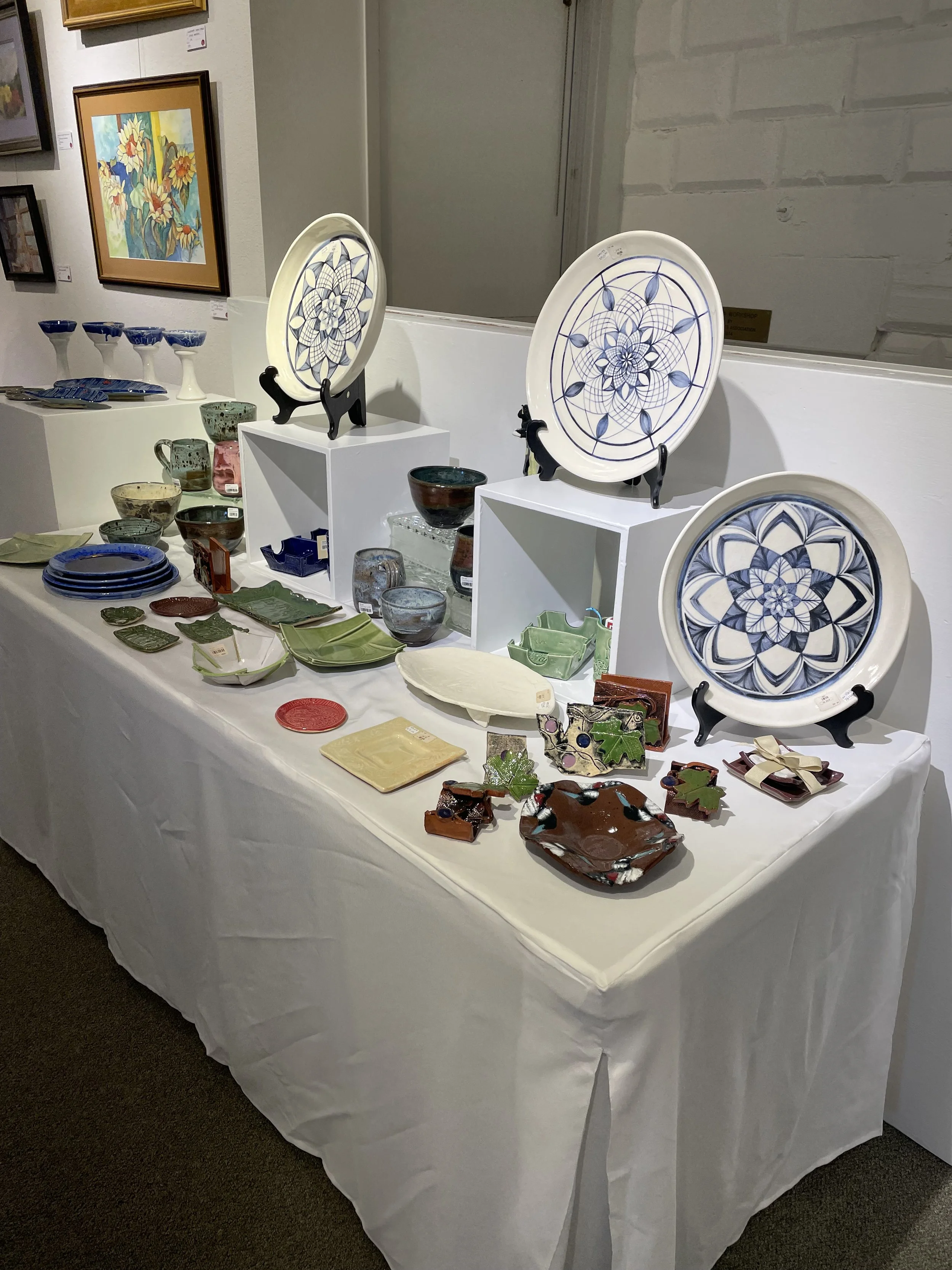 Holiday Gift Show 1.jpg