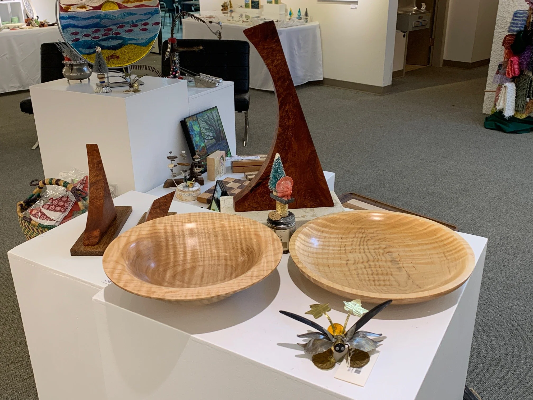 Holiday Gift Show 3.JPG