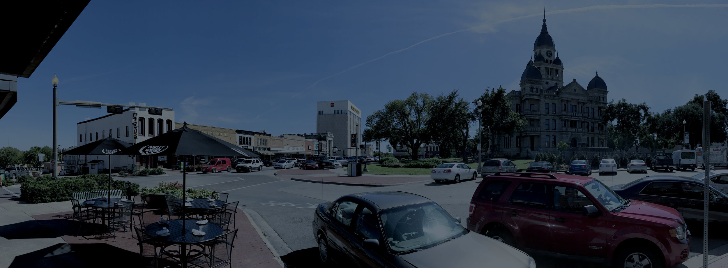 SquarePano_tone.jpg