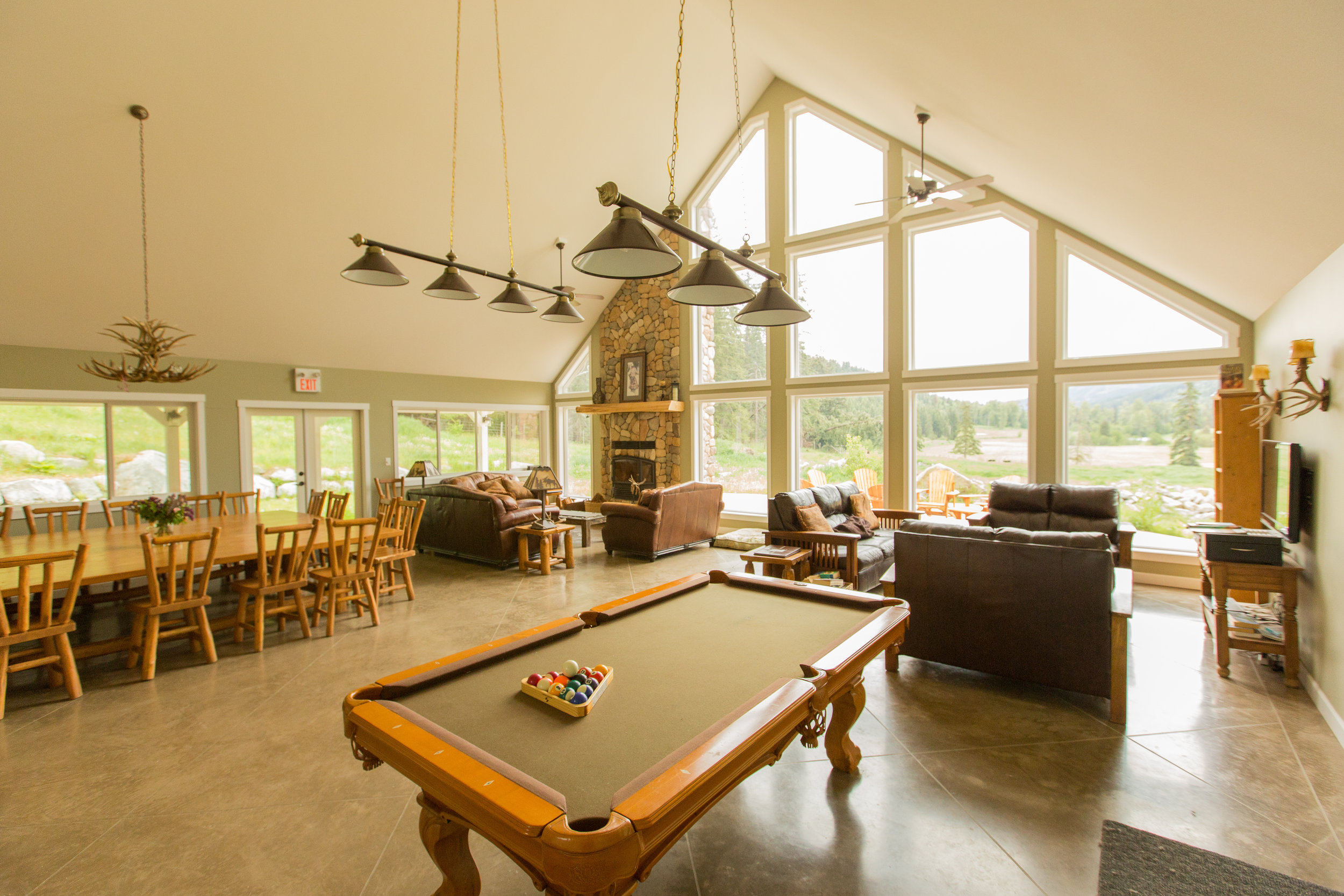 Lodge Interior 2.jpg