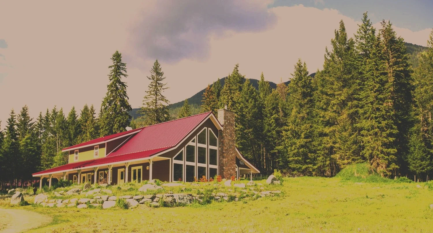 large+view+of+lodge.jpeg