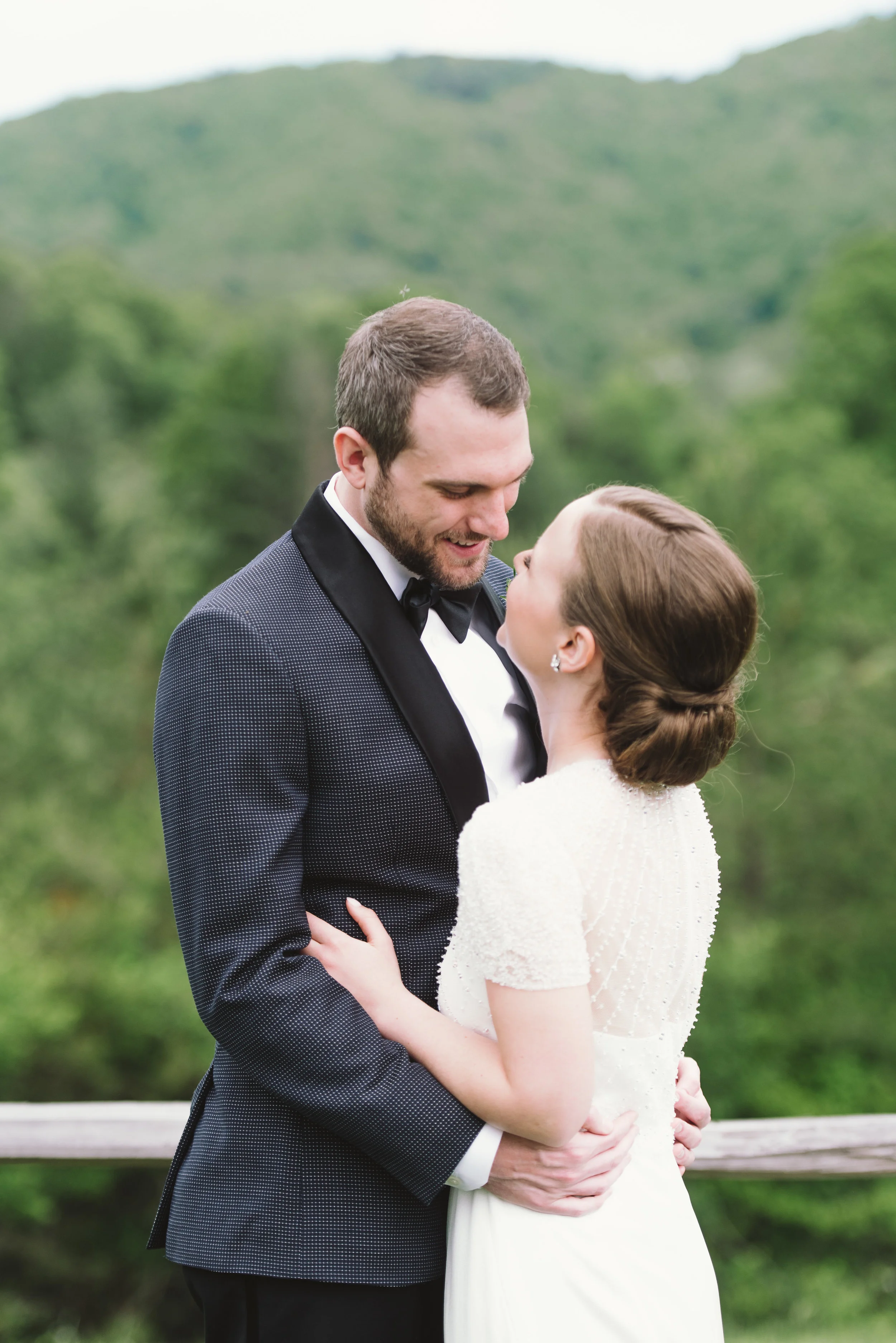Joy-Unscripted-Wedding-Calligraphy-Colleen-140.jpg