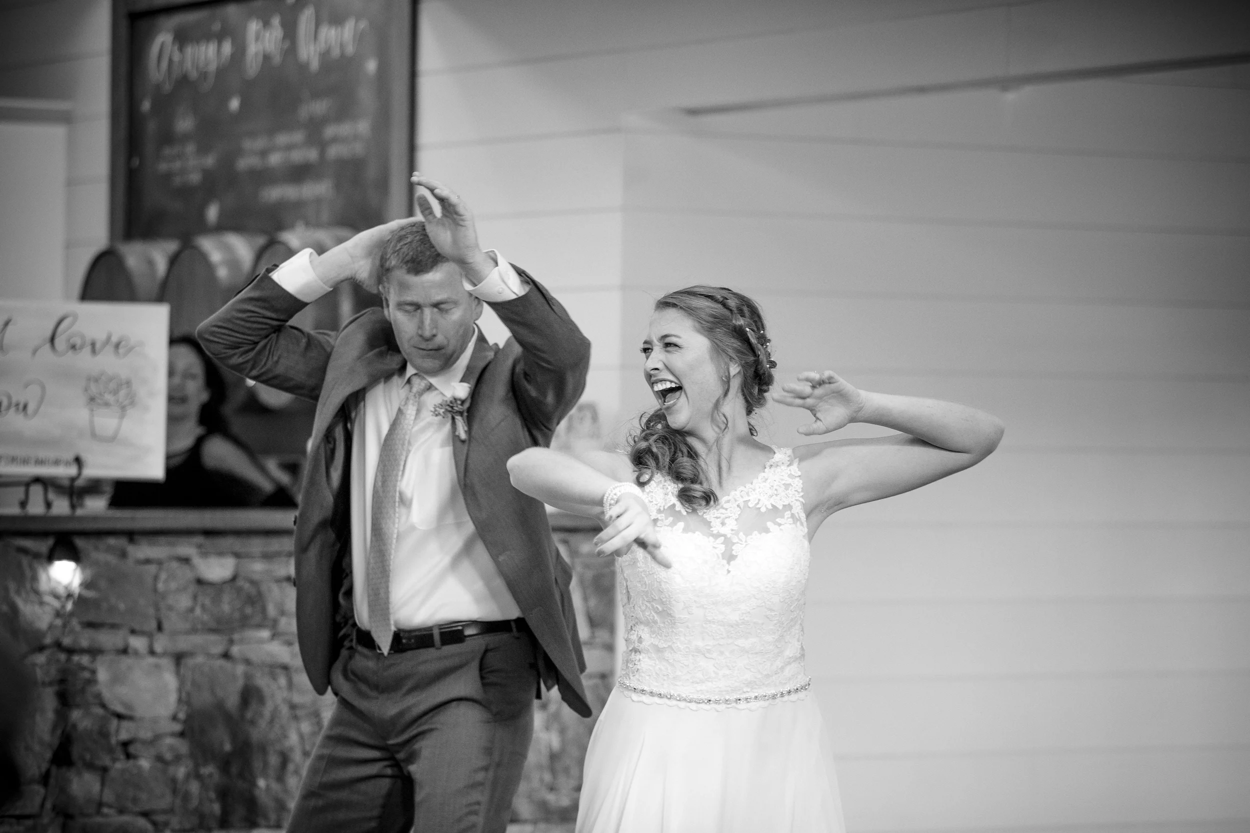 Joy-Unscripted-Wedding-Calligraphy-Arney-728.jpg