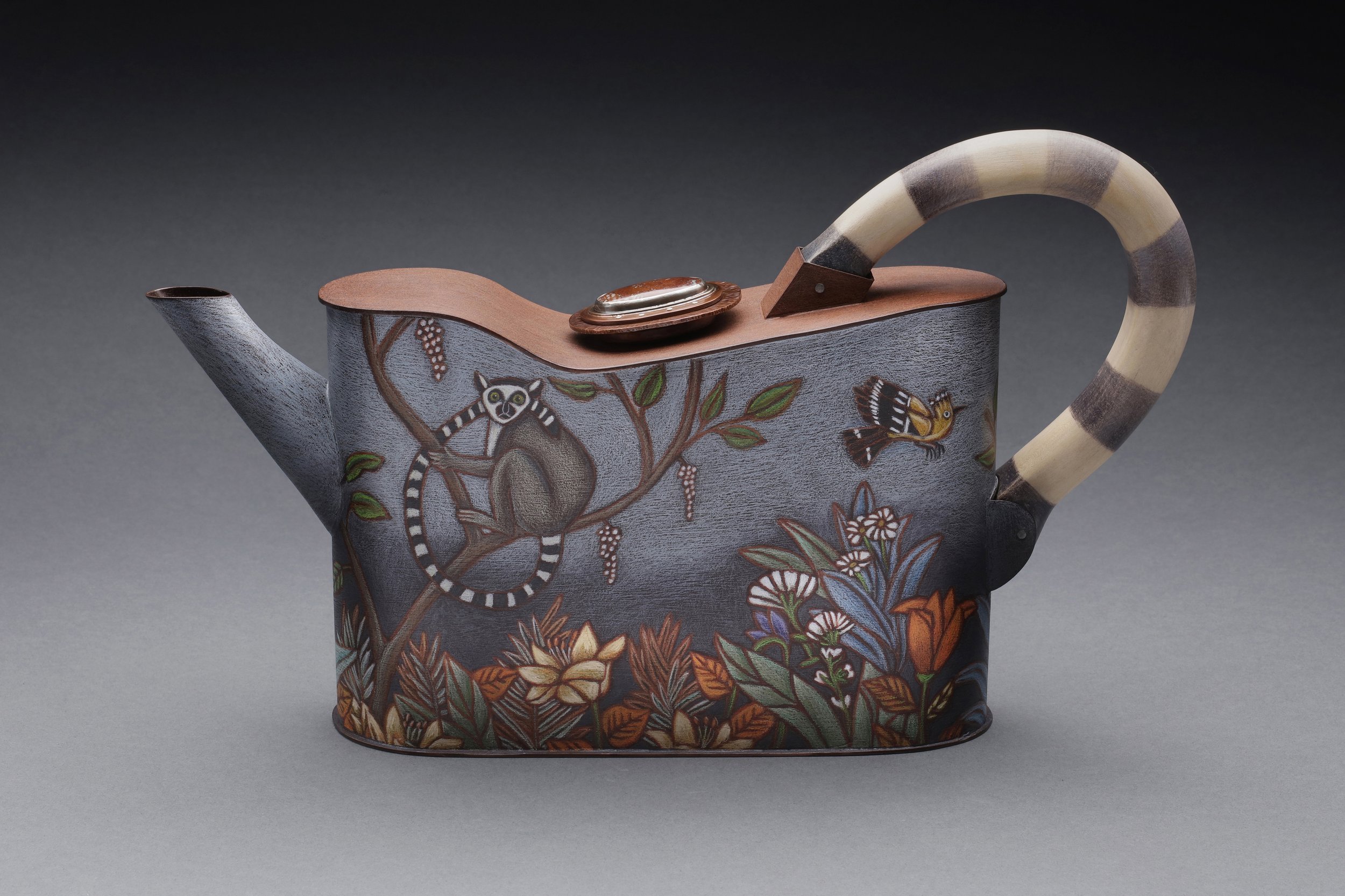 Lemur Wallpaper Teapot Email 2E0A8094 v6 B copy.jpg