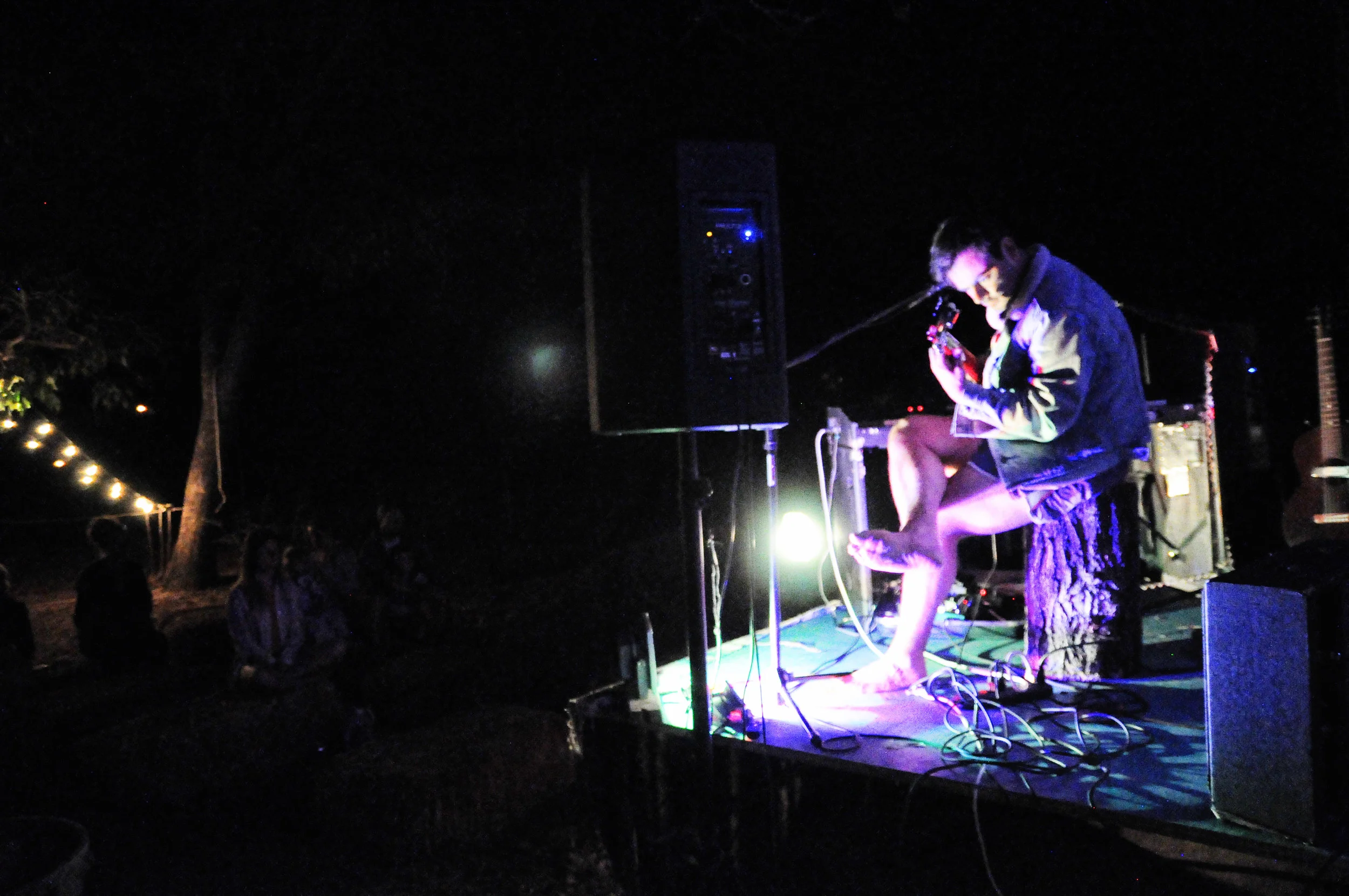Pancho's surprise "stripped down" set