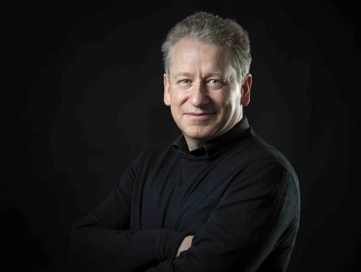 Prof. Neil A. R. Gow University of Aberdeen