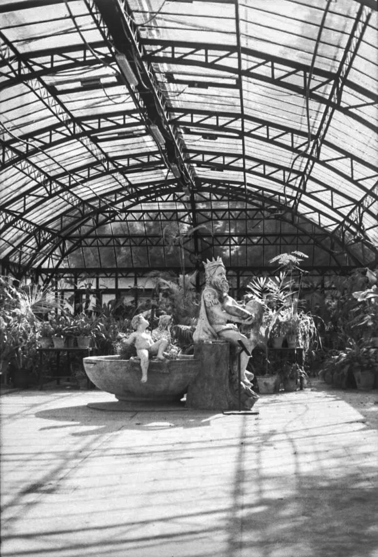 Janosch Jauch, O.T. (NPTBTGPL) Palermo, silver gelatin photograph