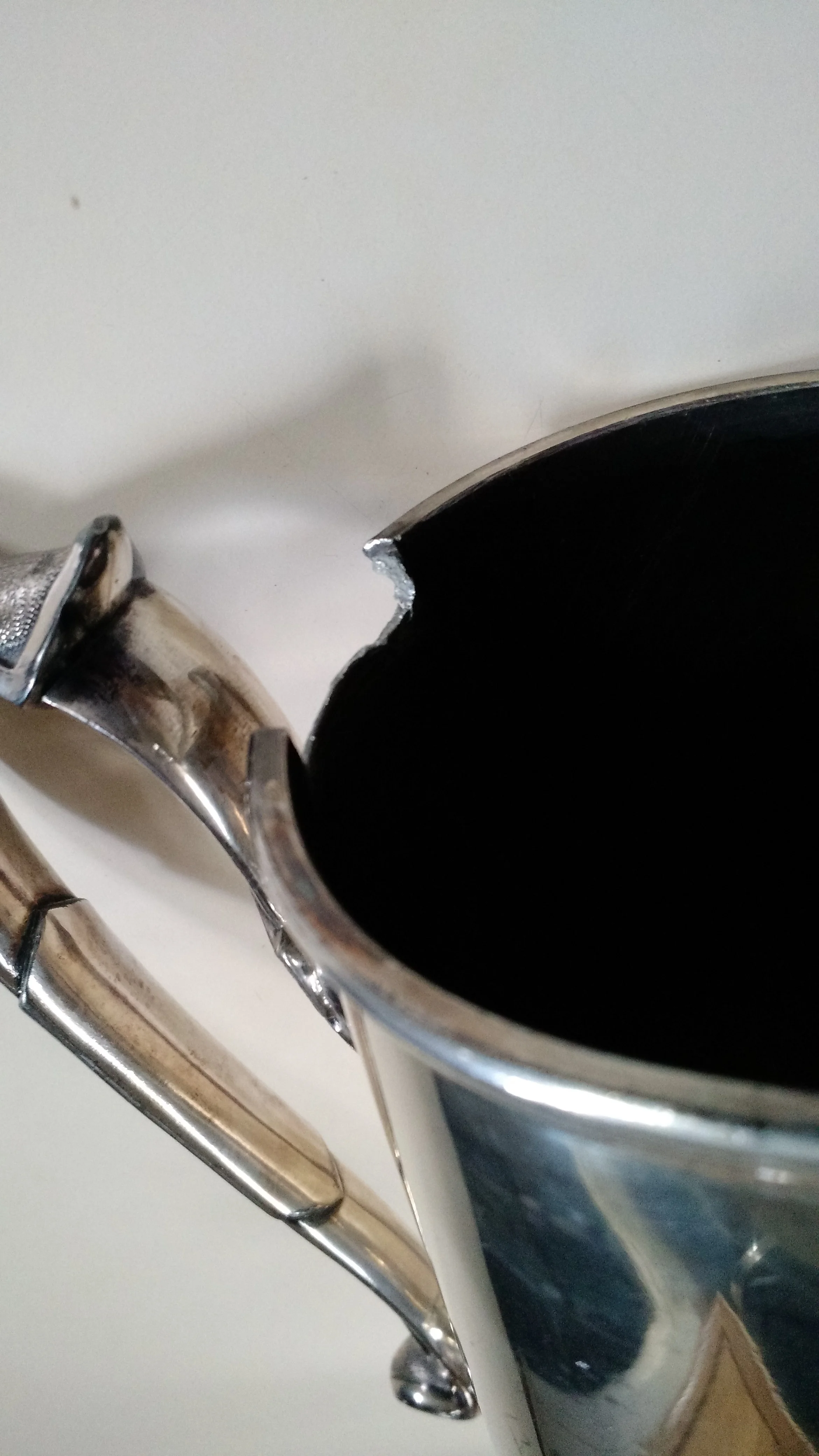 flagon 5.jpg