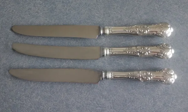 Two knives reset and one replaced