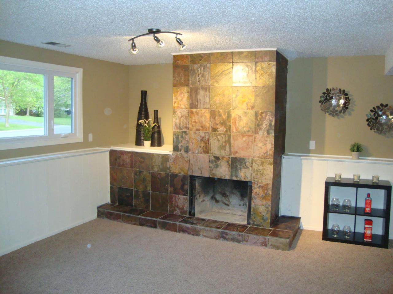 10880 Hollywood Fireplace - after