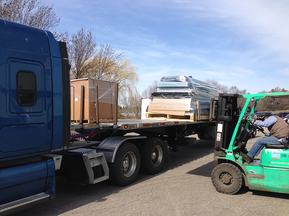 Greenhouse Delivery Donation Supports Veterans